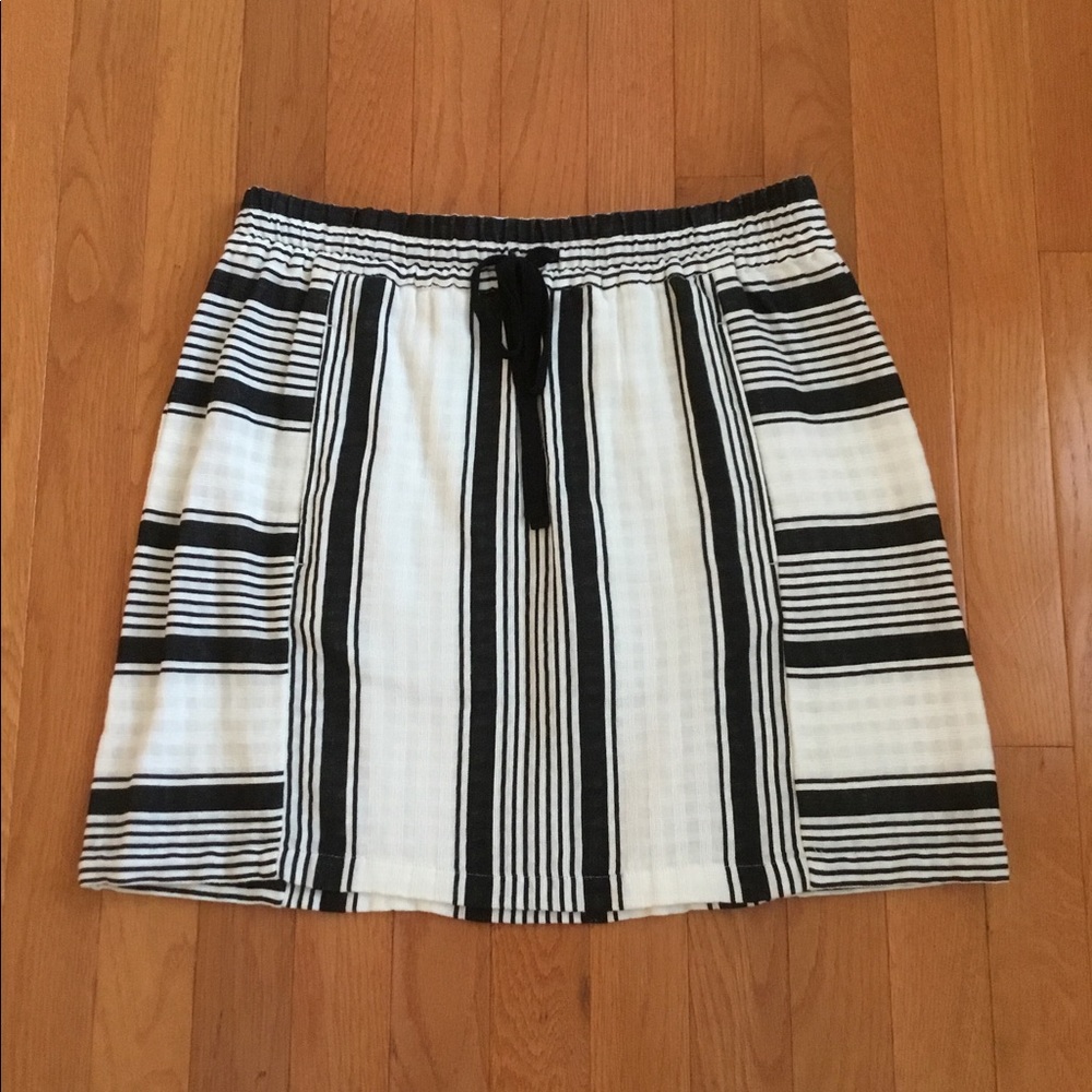 NWT LOFT Lou & Grey Skirt - Black Striped - Small
